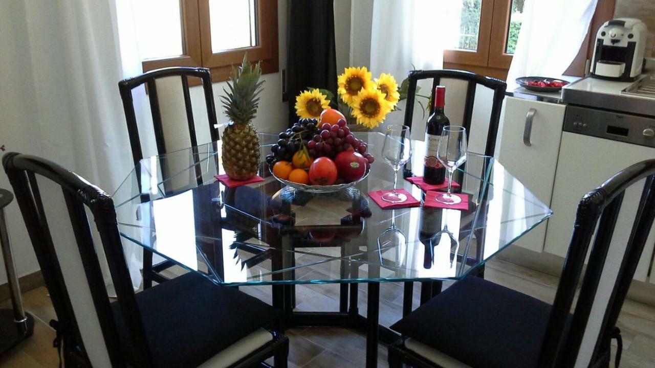 Casa Cavalieri Apartment เมสเตร ภายนอก รูปภาพ